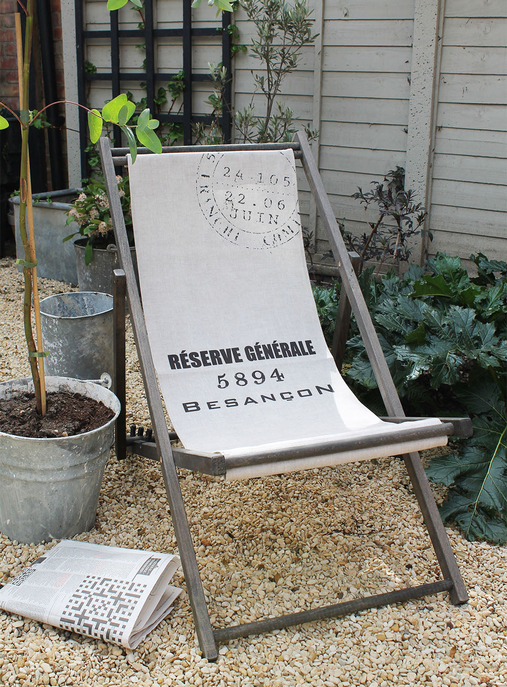 Besancon Deckchair Image 1