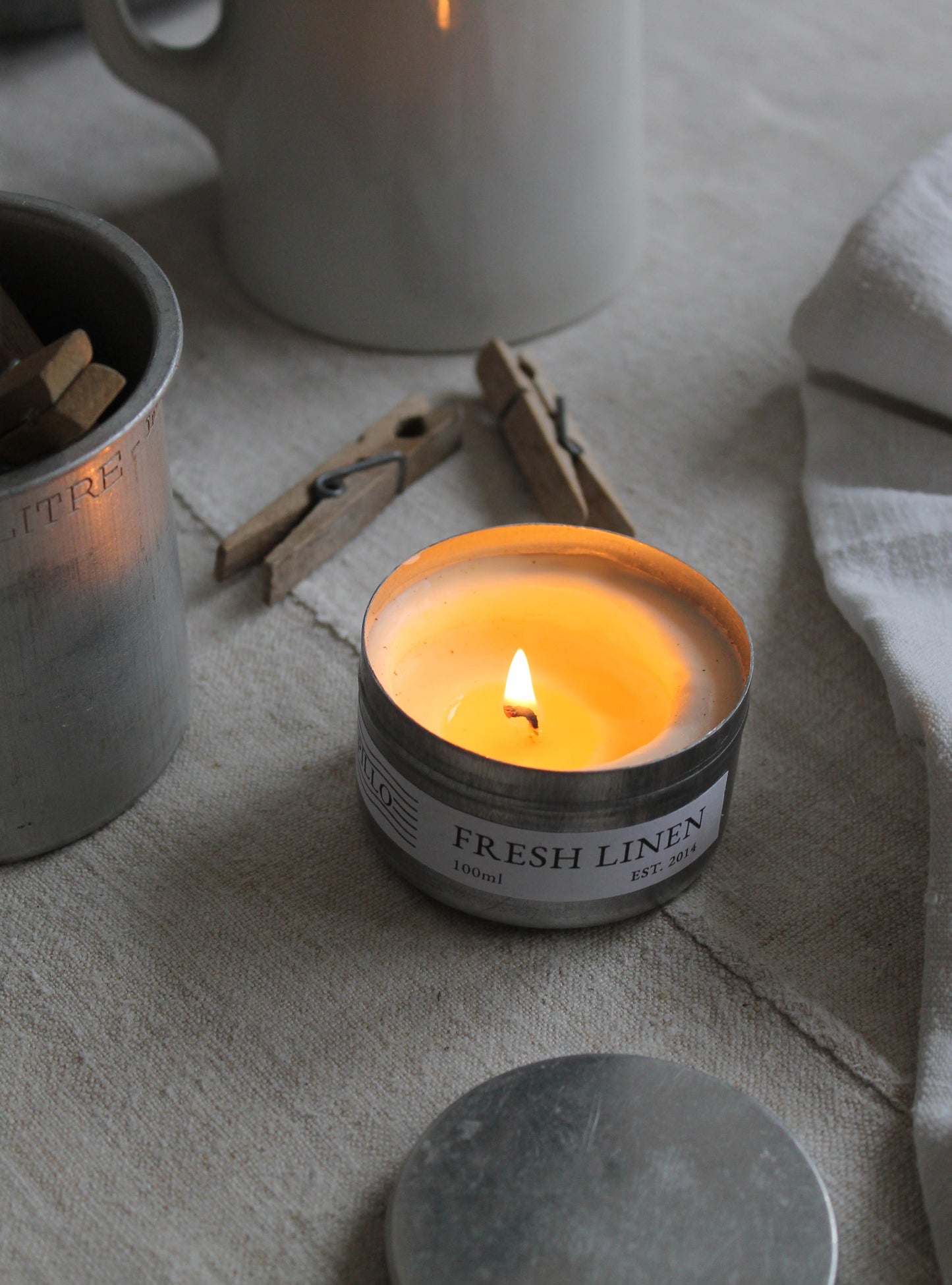 Fresh Linen Travel Tin Candle