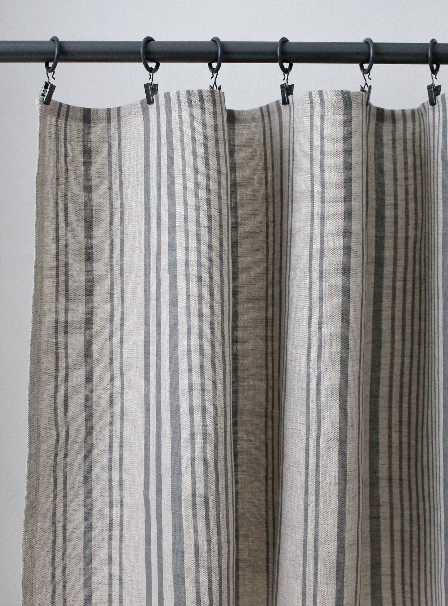 Stanley Stripe Manoir Grey - Natural Linen