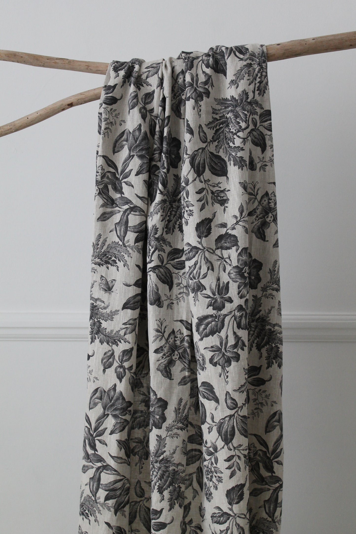 Floraison Soot - Natural Linen Swatch