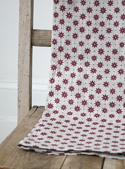 Petite Etoile French Raspberry - Natural Linen Swatch