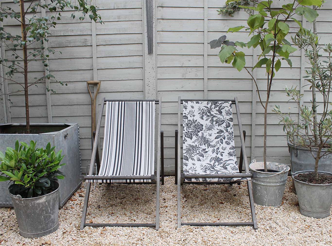 Stanley Stripe Soot Deckchair Image 2