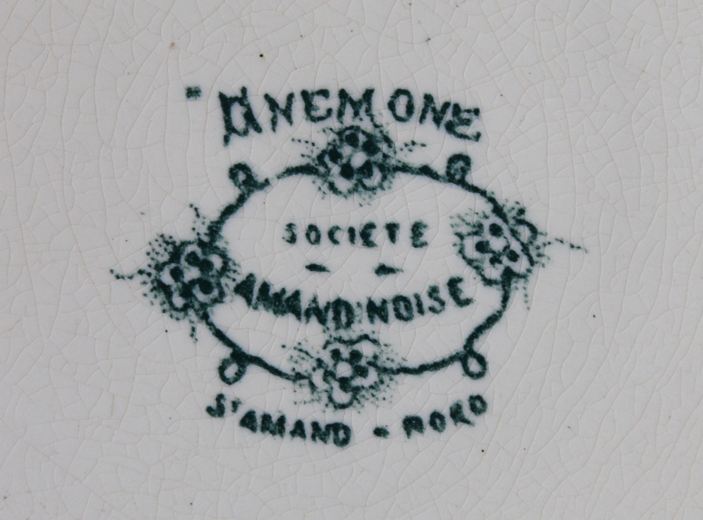 Vintage Anemone Pattern Plate